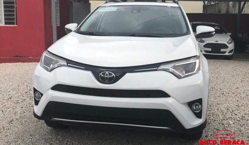 TOYOTA RAV4 XLE 2018 lleno