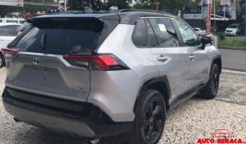 Toyota RAV4 XSE Hibrida 2021 lleno