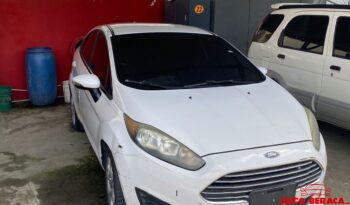 FORD FIESTA SE 2014 lleno