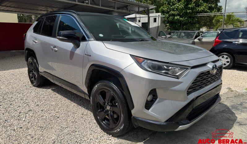 Toyota RAV4 XSE Hibrida 2021 lleno