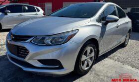 CHEVROLET CRUZE LT 2017