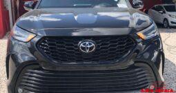 TOYOTA HIGHLANDER XSE 2022 NEGRO