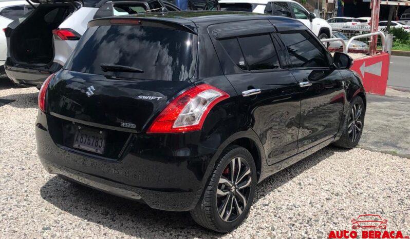 SUZUKI SWIFT 2015 lleno