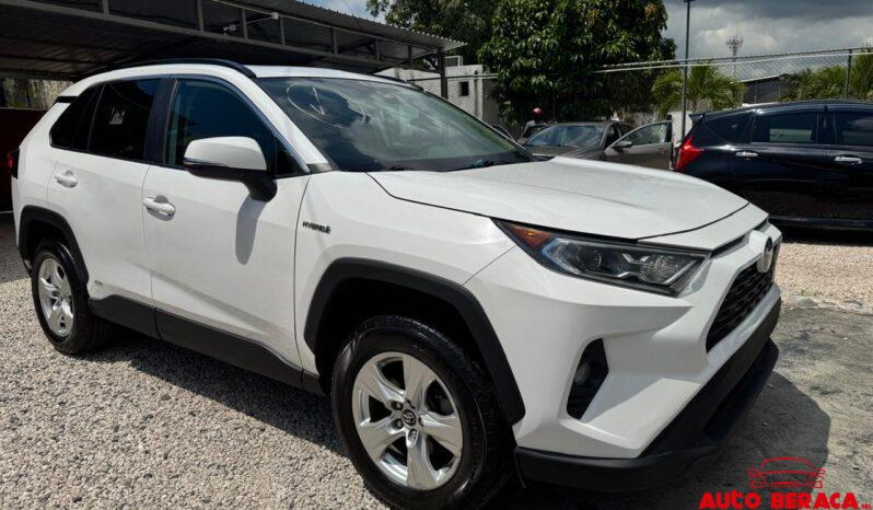 Toyota RAV4 XLE Hibrida 2020 lleno