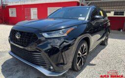 TOYOTA HIGHLANDER XSE 2021 NEGRO