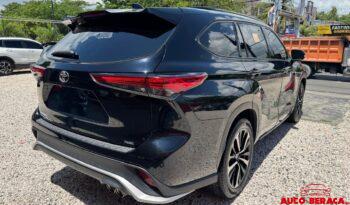 TOYOTA HIGHLANDER XSE 2022 NEGRO lleno