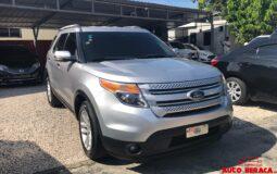 Ford Explorer XLT 4X4 2013