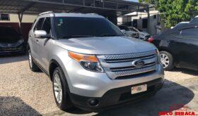 Ford Explorer XLT 4X4 2013