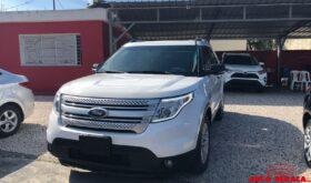 Ford Explorer XLT 4X4 2013