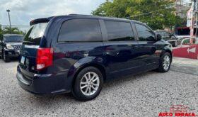 DODGE GRAND CARAVAN SXT 2016