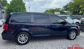 DODGE GRAND CARAVAN SXT 2016