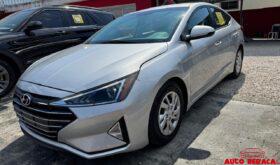 HYUNDAI ELANTRA SE 2019