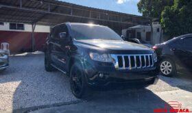 JEEP GRAND CHEROKEE LAREDO 2011