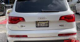 AUDI Q7 2015