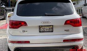 AUDI Q7 2015