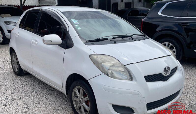 TOYOTA VITS 2010 lleno