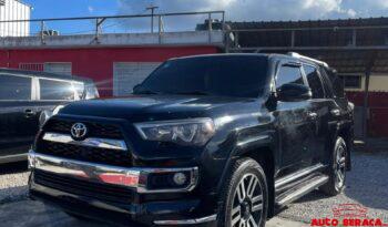 Toyota 4 Runner Limited 2015 lleno