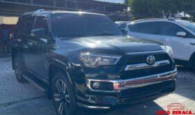 Toyota 4 Runner Limited 2015